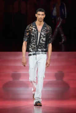 Embroidered Short Sleeve Shirt
