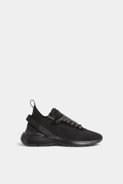 Fly Sneakers