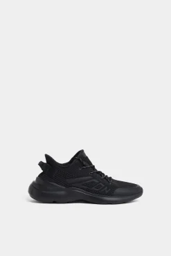 Fly Sneakers