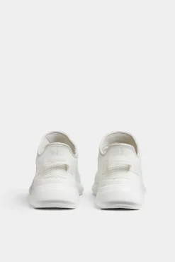 Fly Sneakers