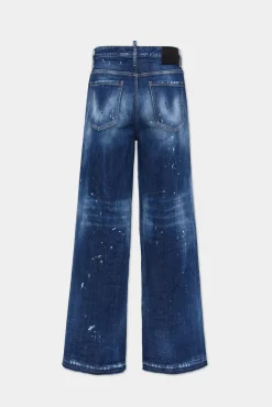Medium Ripped Wash Traveller Jeans