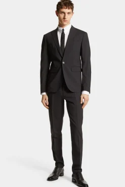 Tokyo Suit